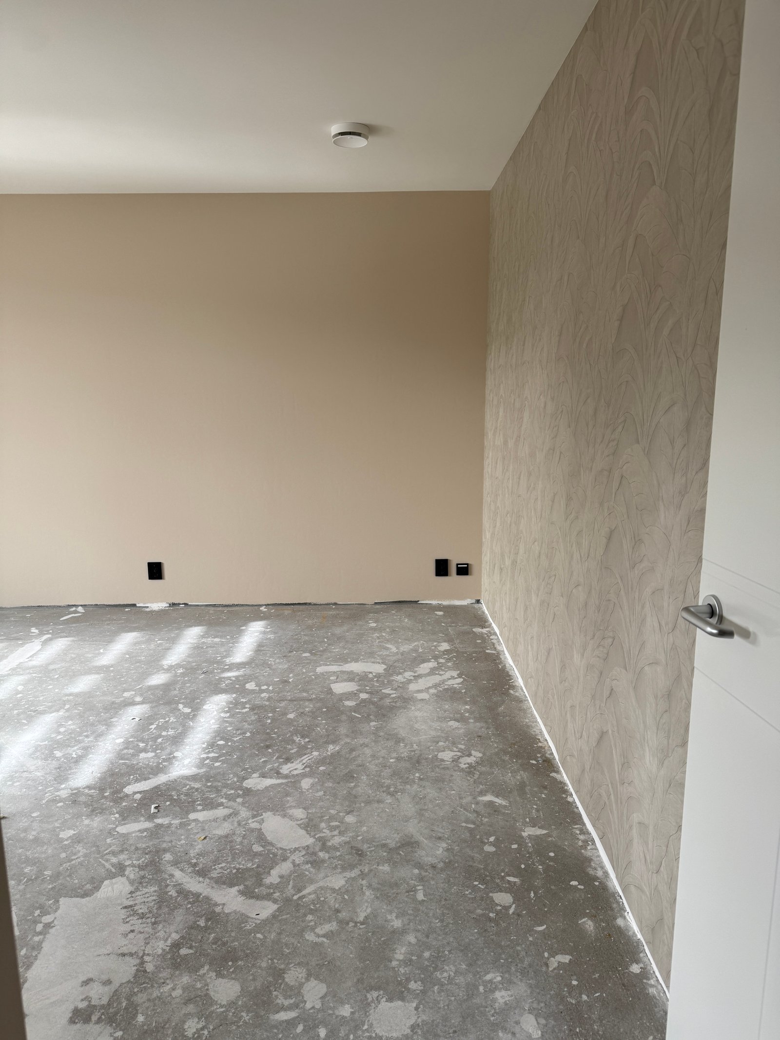 Renovlies behang en schilderwerk in Rijswijk – foto 1