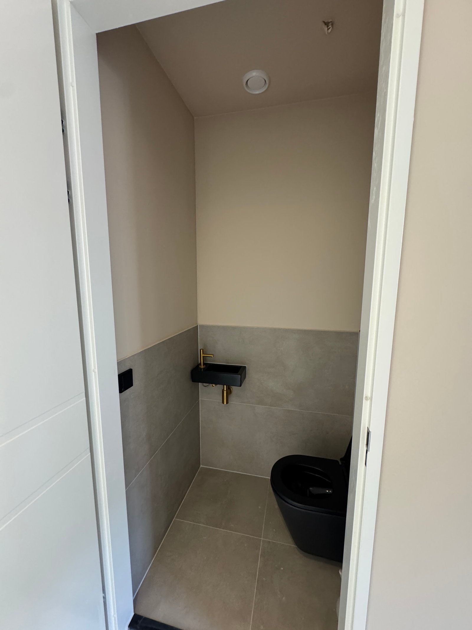 Renovlies behang en schilderwerk in Rijswijk – foto 5
