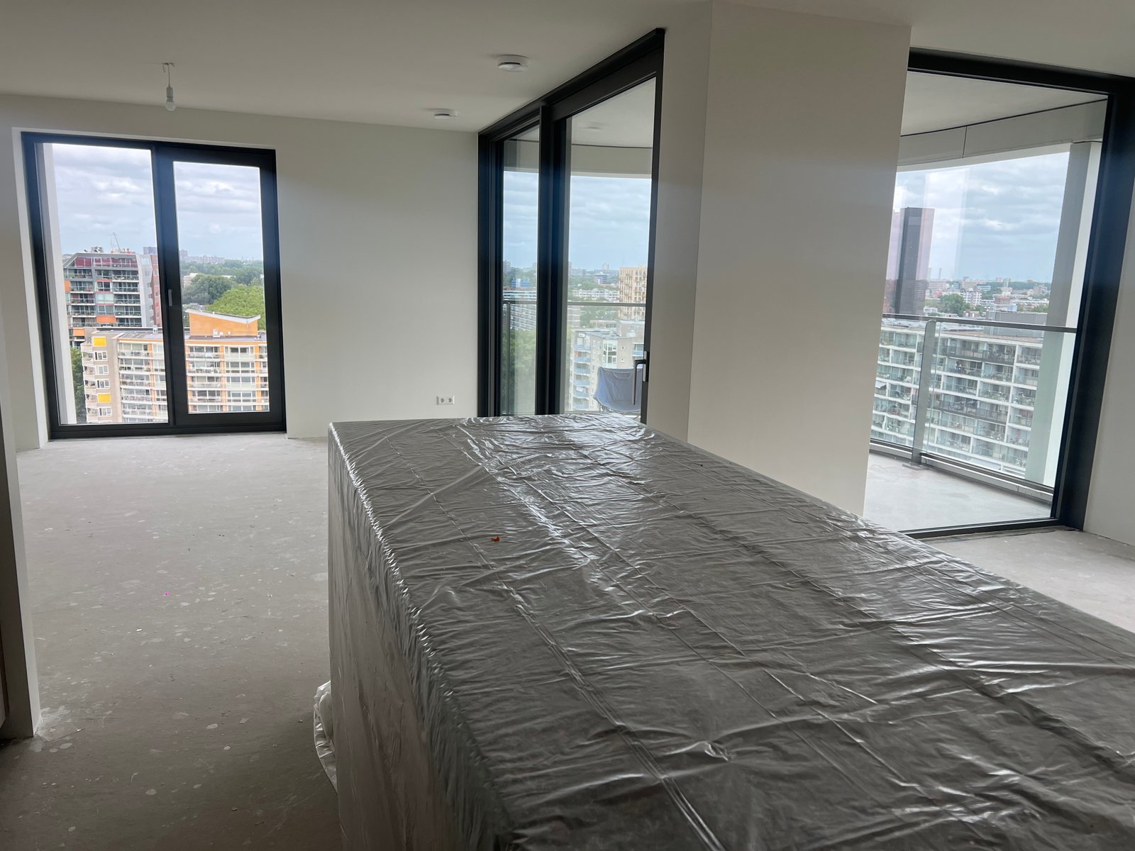 Appartement Rotterdam – Renovlies & Schilderwerk – foto 1